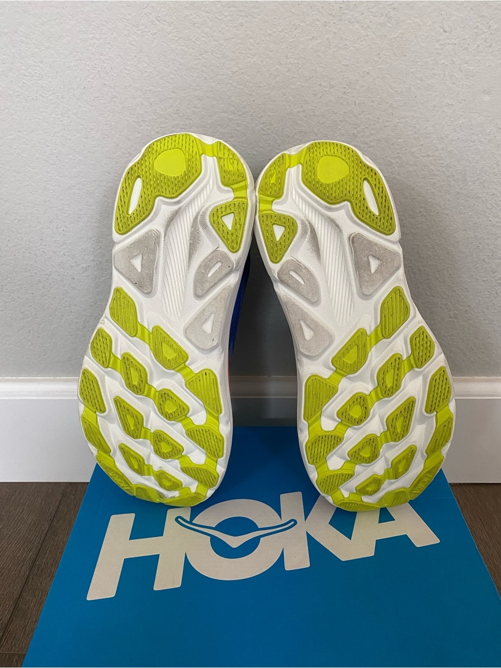 HOKA Clifton 9 Women’s 8 Evening Sky/Coral - Picture 6 of 6